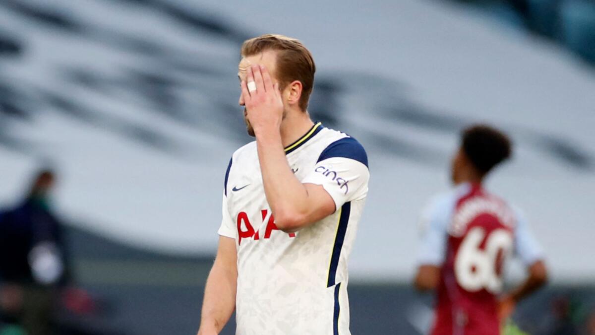Tottenham striker Harry Kane reacts at the final whistle. (AFP)