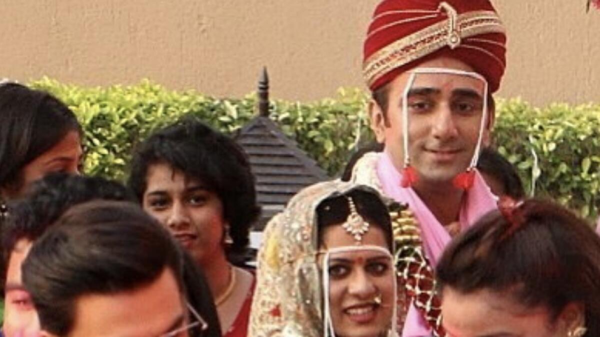 Video: Bollywood superstar gatecrashes Mumbai wedding, surprises couple