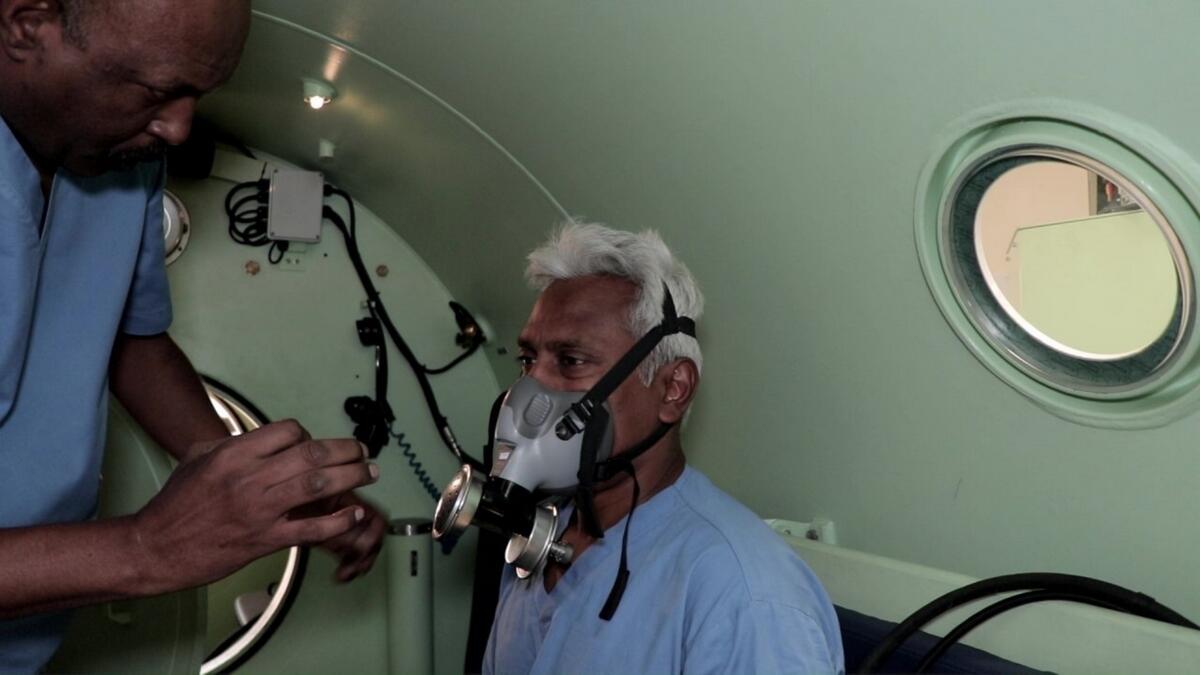 Dubai Police provide free treatment for divers disease