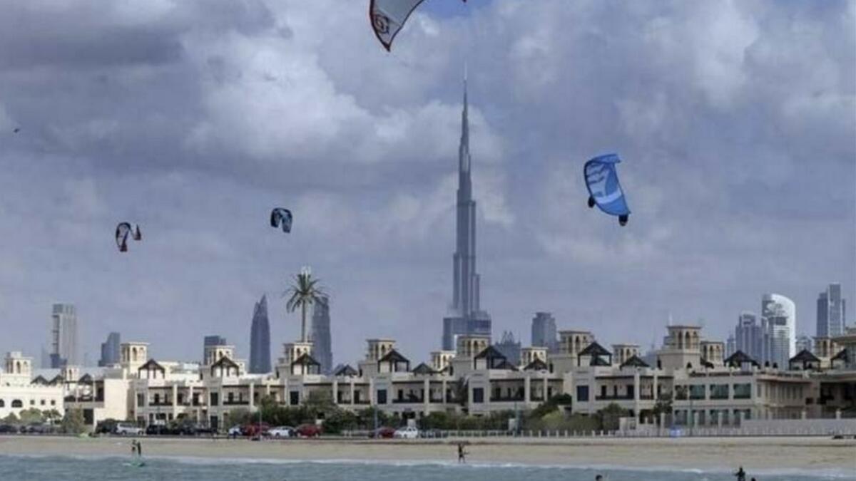  Rain forecast in UAE this week as temperature dips
