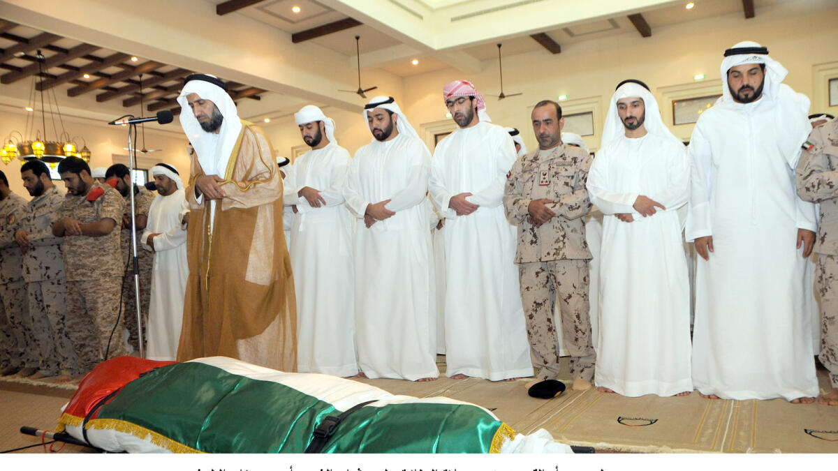 UAQ CP offers funeral prayer for martyr