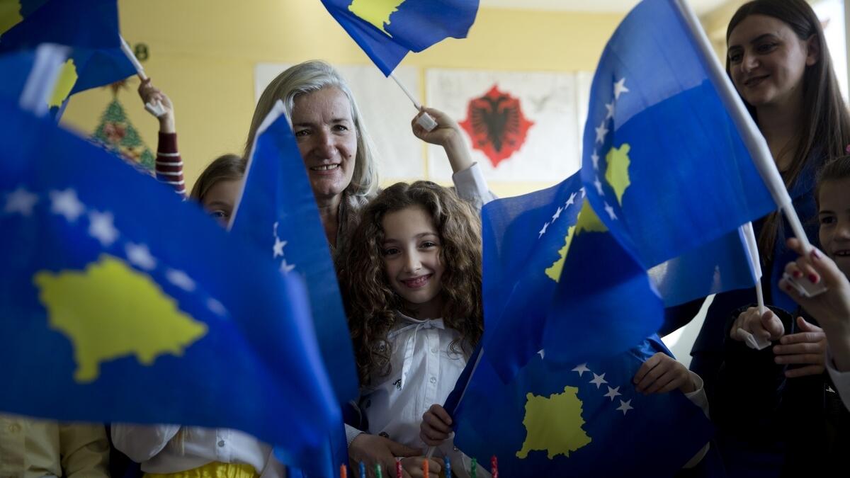 Students mark first  child born in free Kosovo