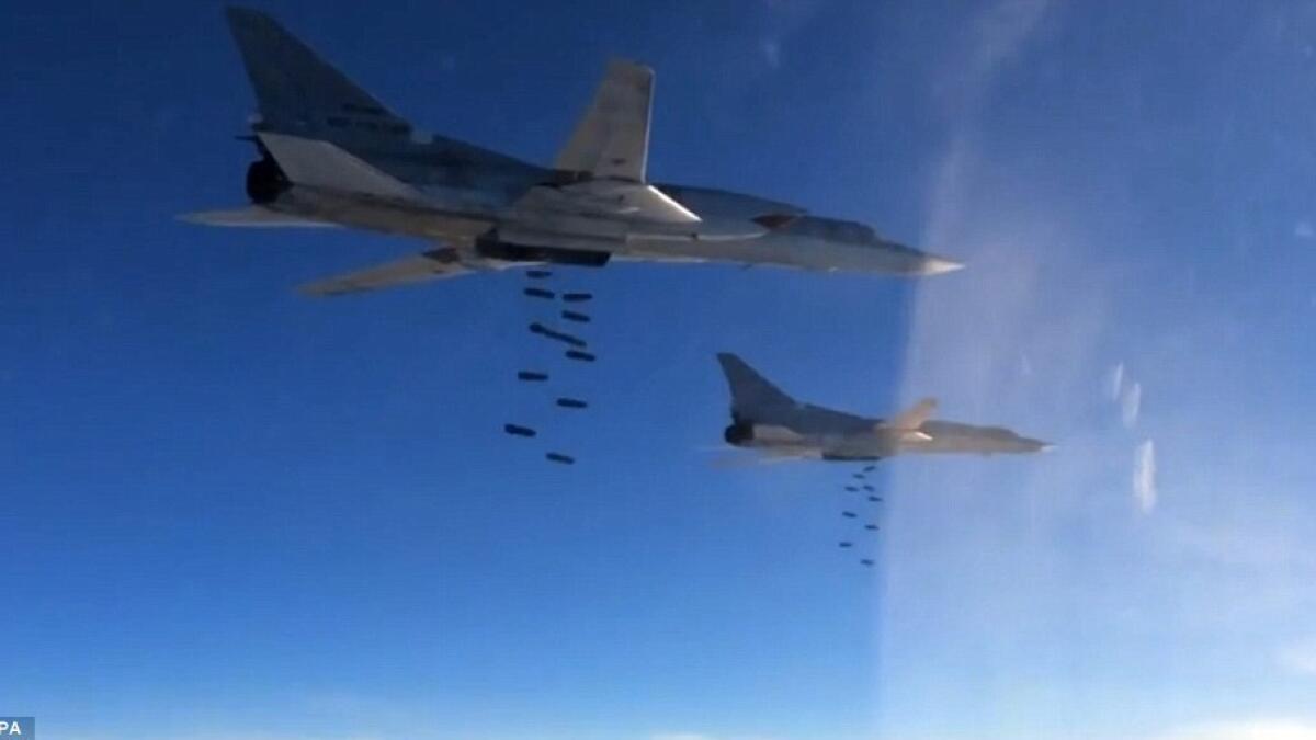 Video: Russian jets kill over 200 Daesh militants near Syria