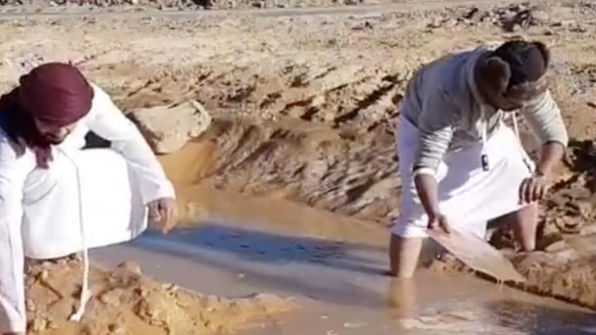 Video: Its so cold in UAE that this pond froze