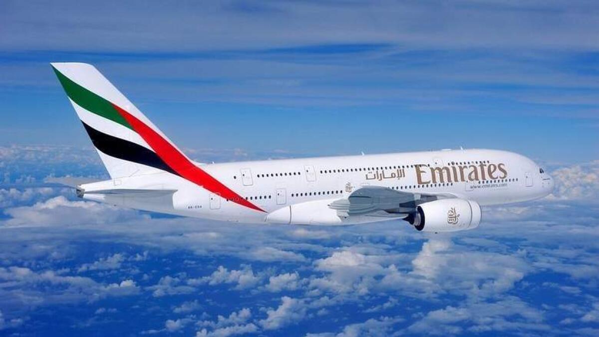 Emirates plane escapes mid-air collision