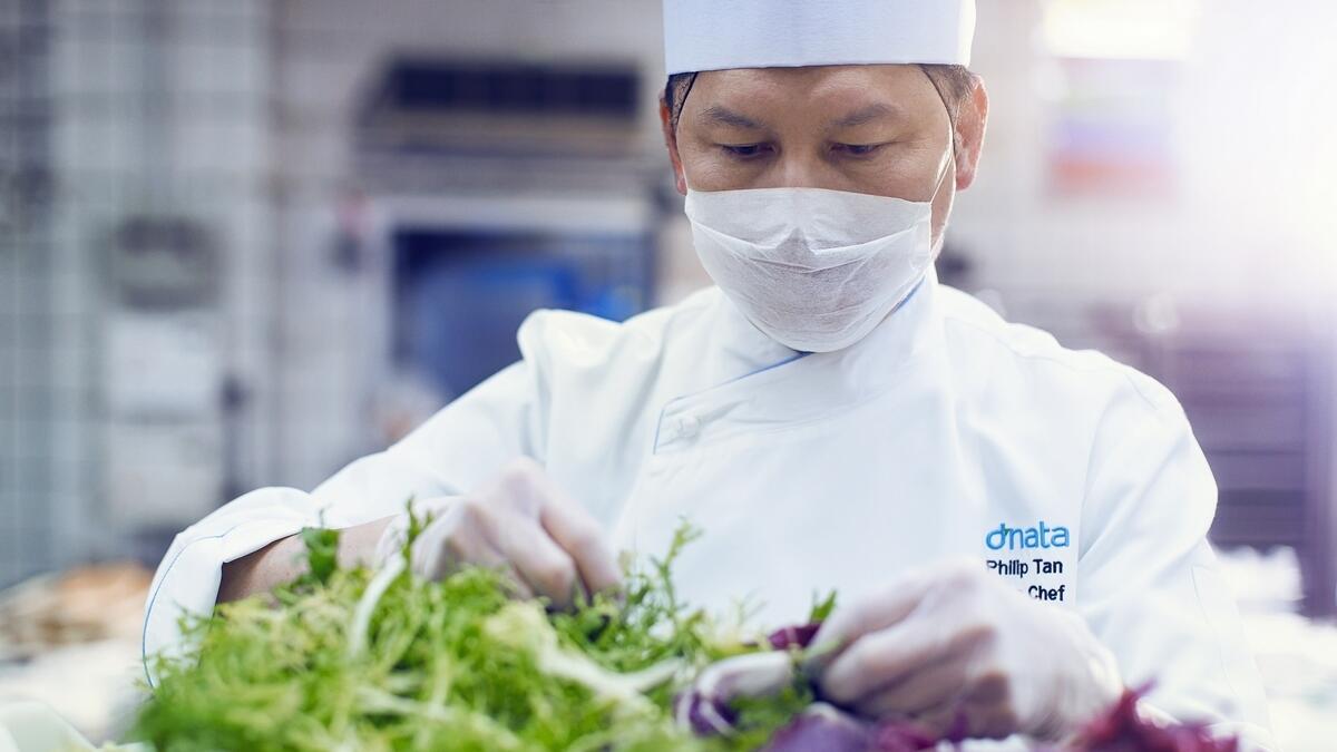 Dnata Catering has reduced food waste by 50% in one of its operations following the introduction of a food pre-ordering process