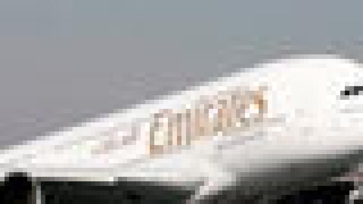 Emirates superjumbo takes to the skies