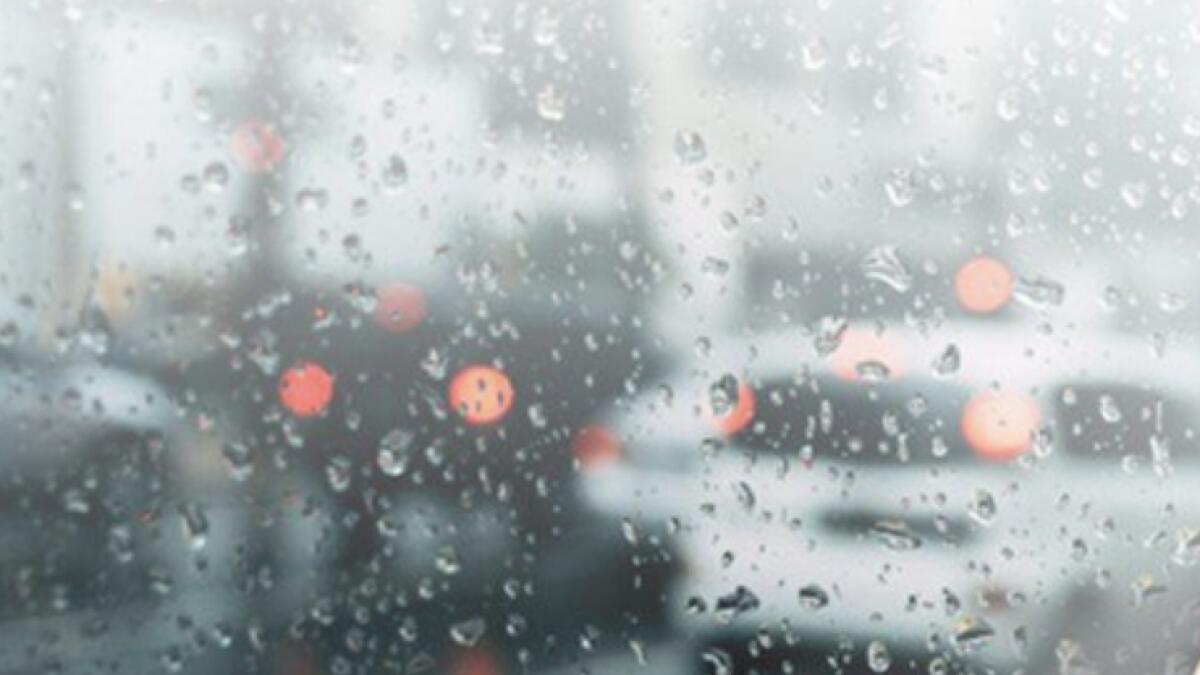 Video: Rain hits parts of UAE, lowering temperature