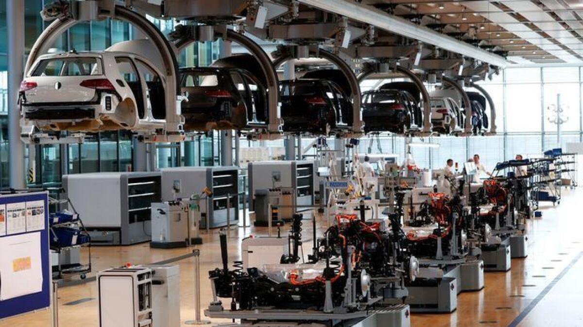 German manufacturing contracts for 3rd month in a row