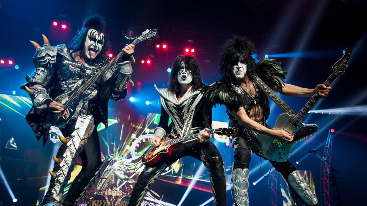 Kiss on stage