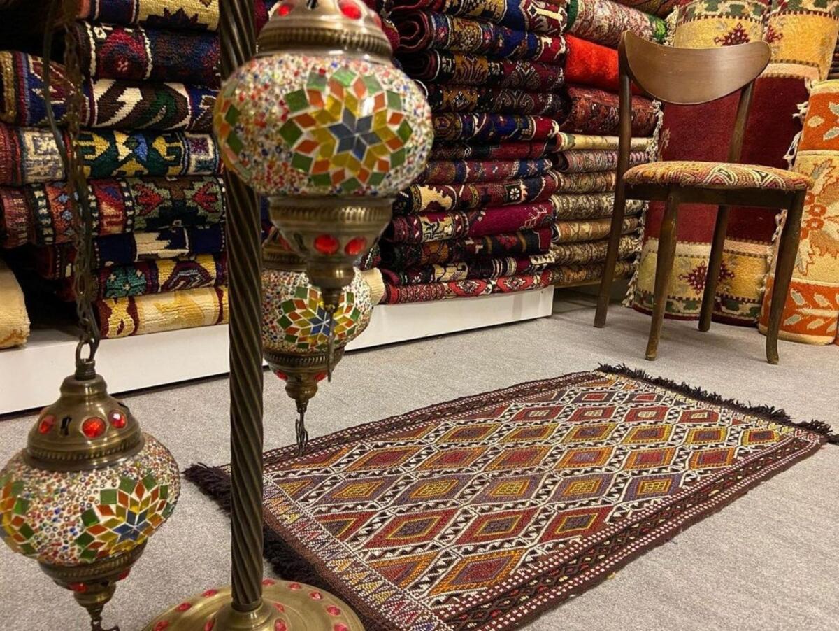Al Abrash Carpets’s products, founded by Hudoob Hussein