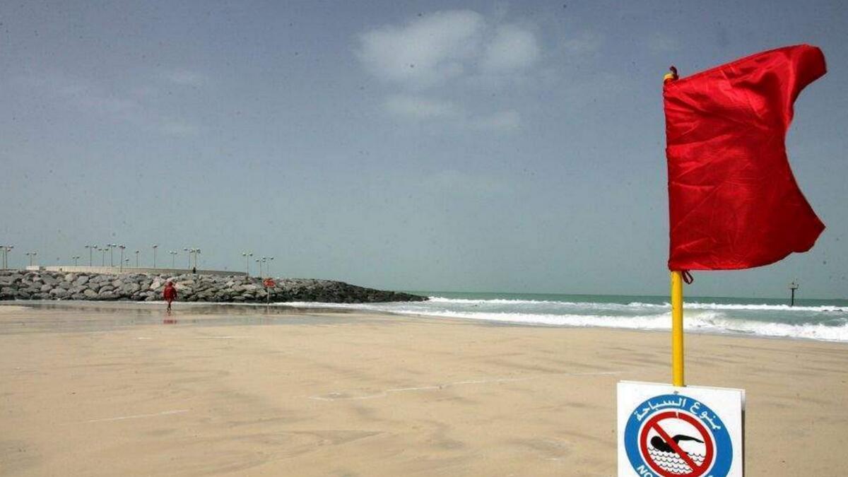 Weather alert: Rough sea, waves up to 12ft high to hit UAE offshore