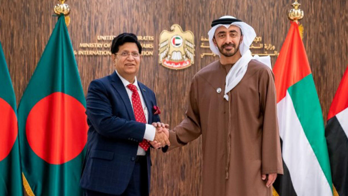 Sheikh Abdullah bin Zayed receives Bangladesh Minister of Foreign Affairs