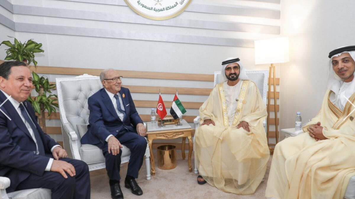  Sheikh Mohammed meets Tunisian President on sidelines of Arab Summit