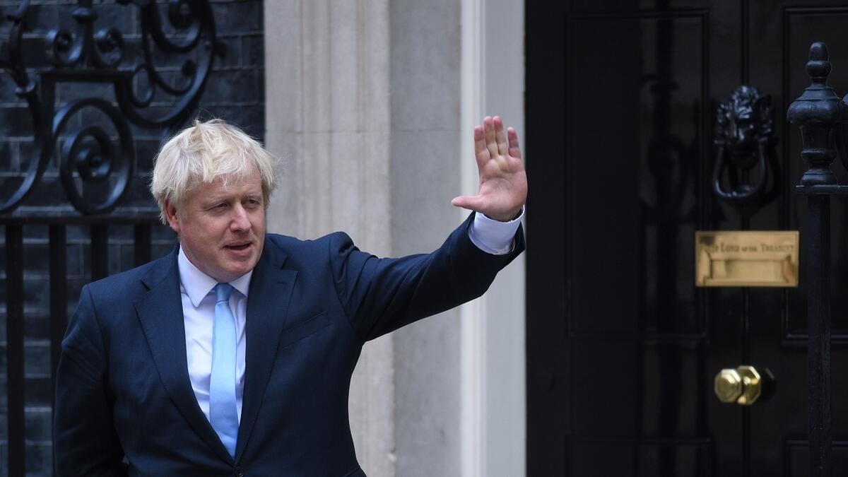 Boris defiant as queen outlaws no-deal Brexit