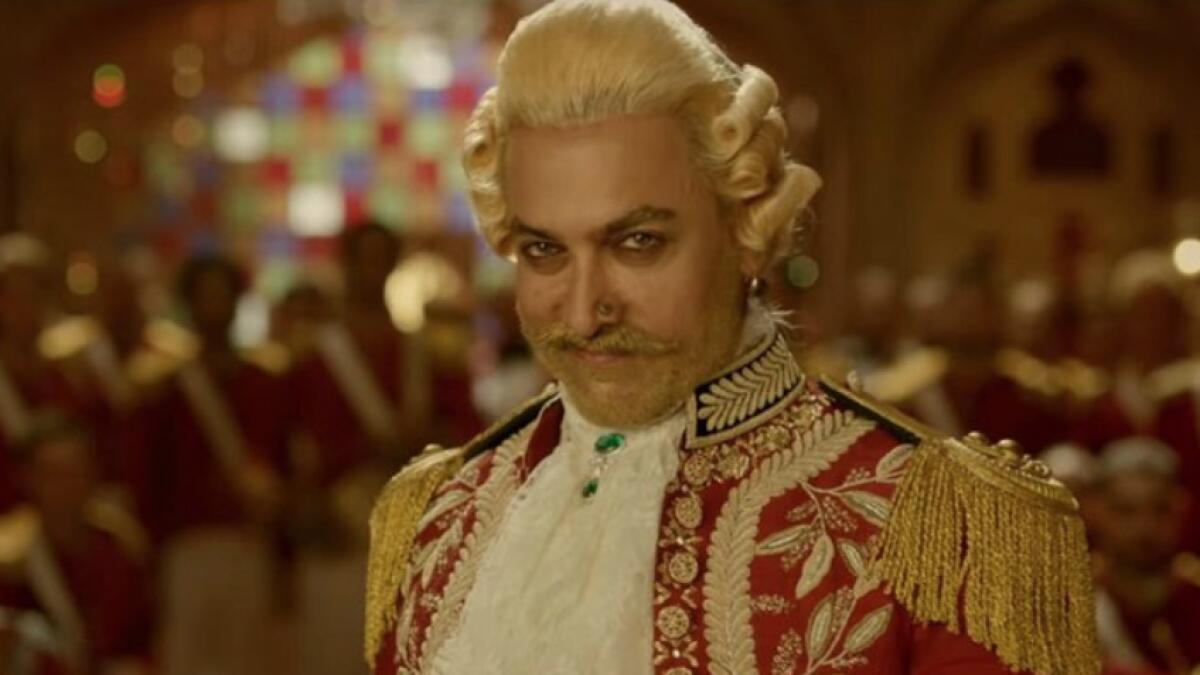 KRK reviews Aamir Khan, Amitabh Bachchan starrer Thugs of Hindostan