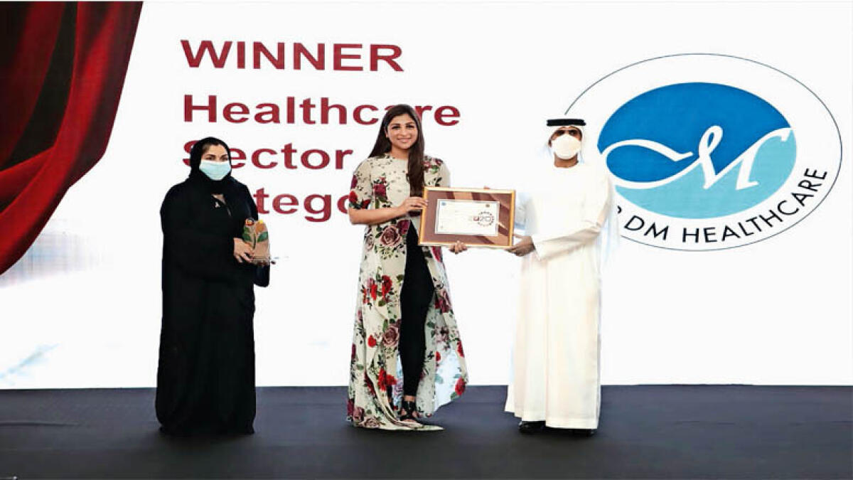 CSR EXCELLENCE: Alisha Moopen receiving the award