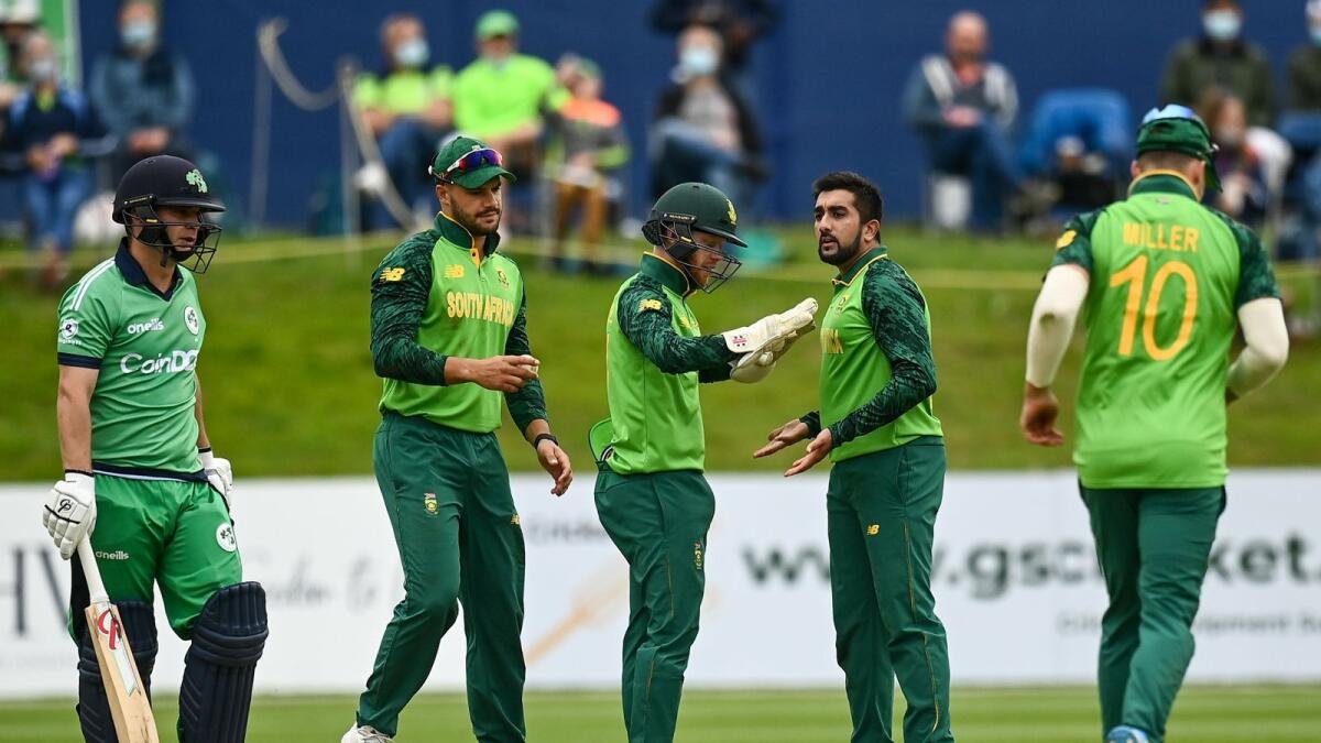 Tabraiz Shamsi says it’s time to practice and play matches to entertain the crowds. — ESPN Twitter