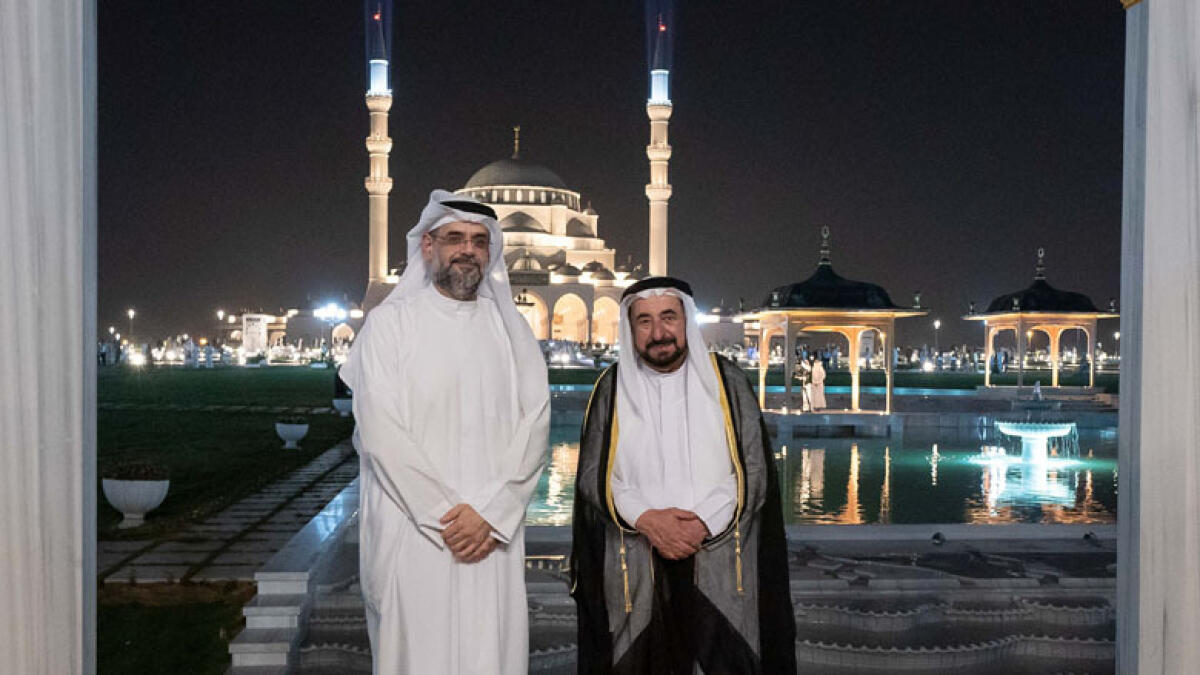 Sharjah Ruler opens emirates largest mosque