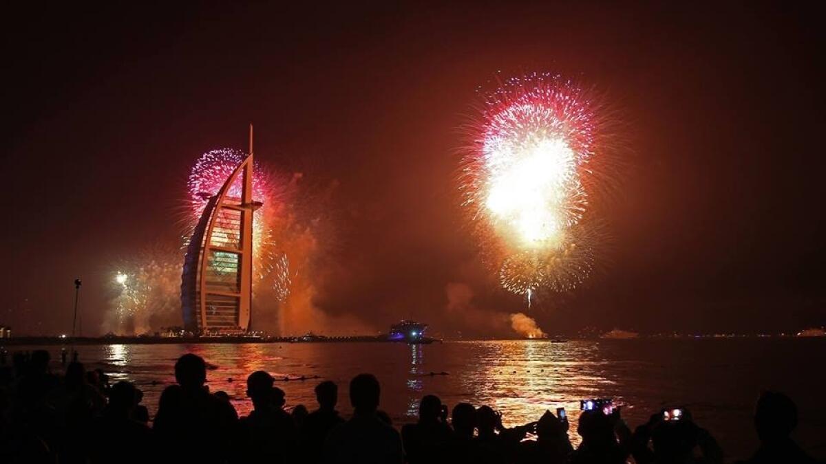 Fireworks at Burj Al Arab: The iconic and truly remarkable Burj Al Arab New Year’s Eve fireworks are returning for their 2020 tribute. Offering an exquisite six-course menu and a special view of the fireworks from the Terrace, Burj Al Arab promises an extraordinary night to remember.