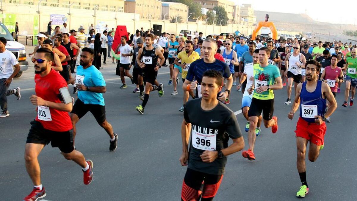 400 workers, professionals run marathon together in Dubai