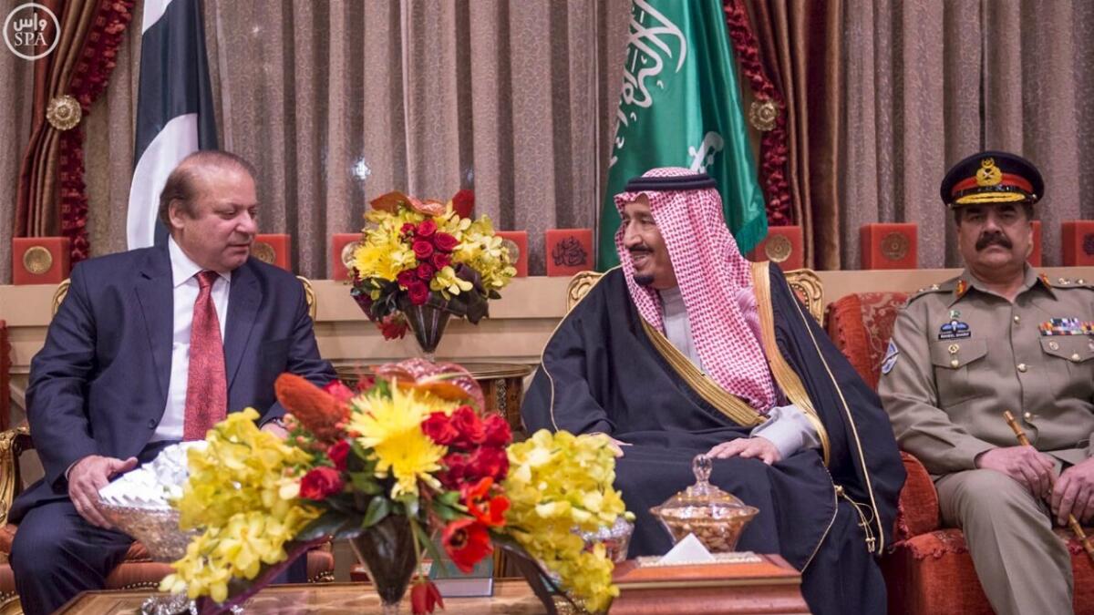 Pakistan calls for Saudi-Iran line of communication