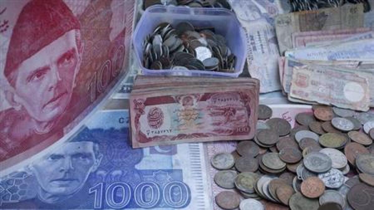 Is Pakistan withdrawing higher currency notes?