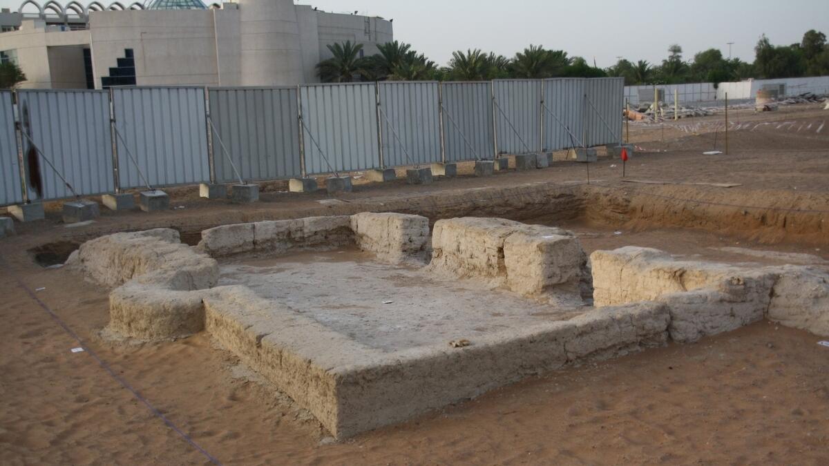 Video: 1,000-year-old mosque discovered in UAE