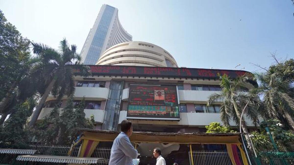 The major losers on the Sensex were Mahindra &amp; Mahindra, Tech Mahindra and IndusInd Bank, while the only top gainers were ONGC, HDFC Bank and Kotak Mahindra Bank. — Reuters