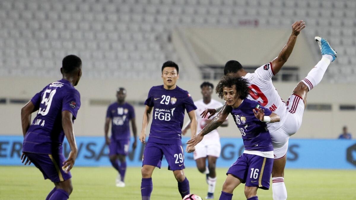 Former champions Al Ain clawed up to third in the Arabian Gulf League temporarily