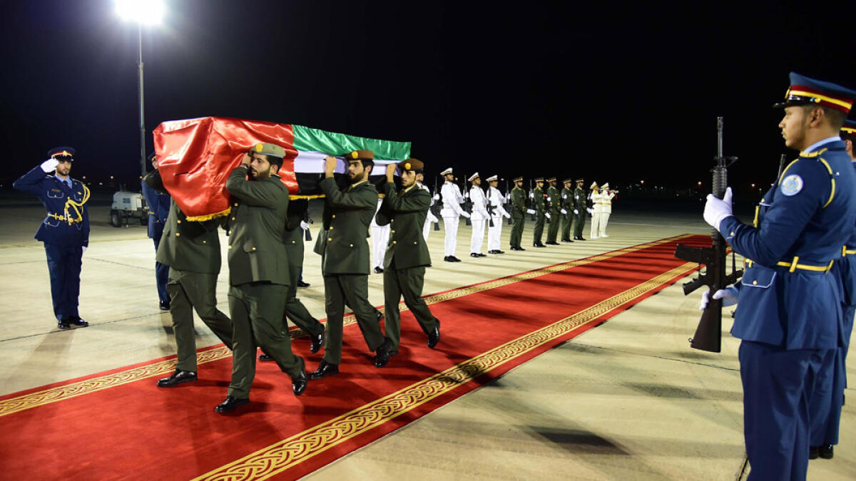 Body of UAE soldier martyred in Yemen arrives in Abu Dhabi