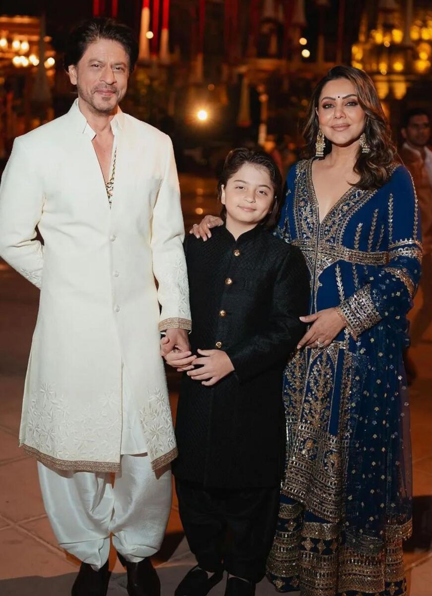 Shah Rukh Khan, Abram and Gauri Khan