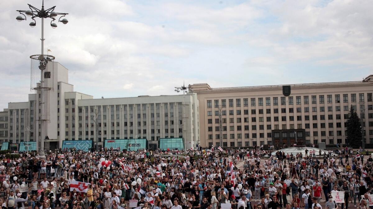 Tens of thousands, Belarus, Minsk