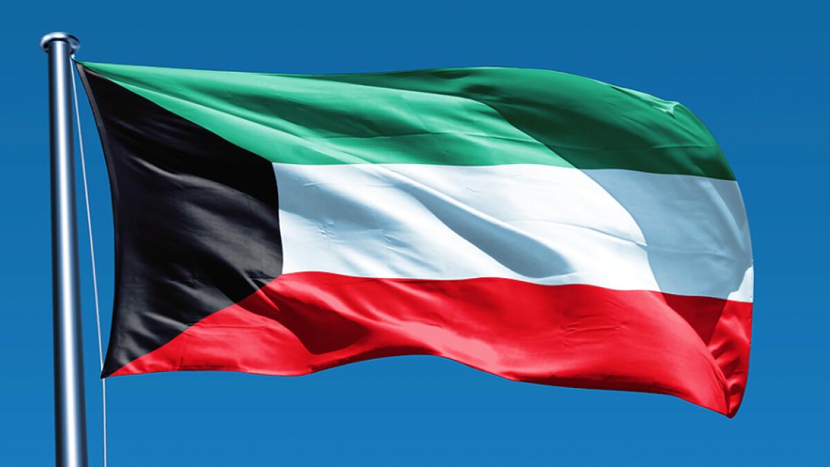 UAE leaders send condolences on death of Kuwaiti royal 
