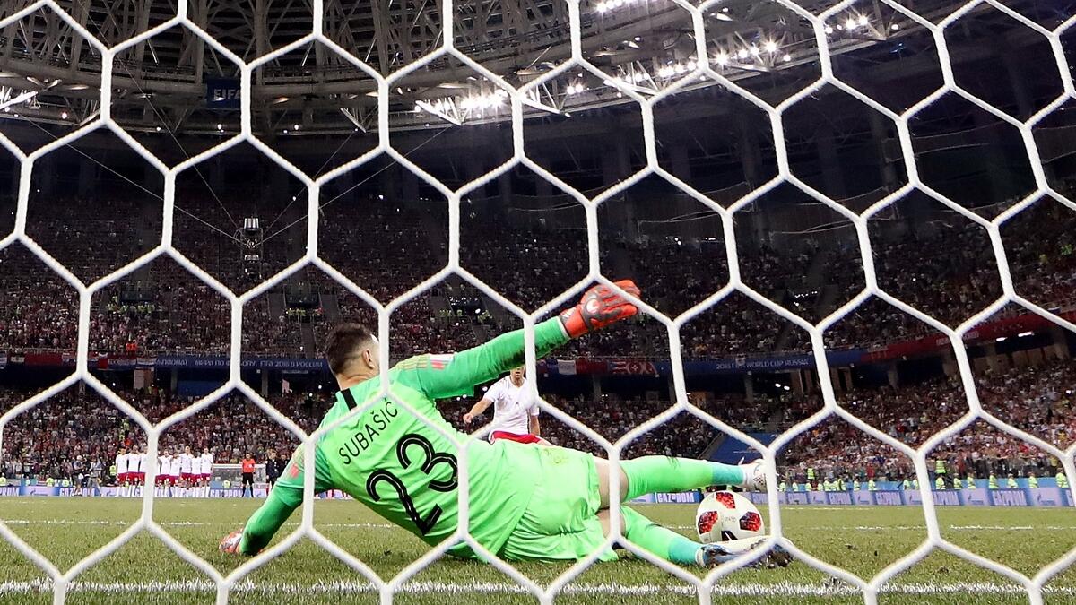Croatia advance to quarter-finals after penalty shootout