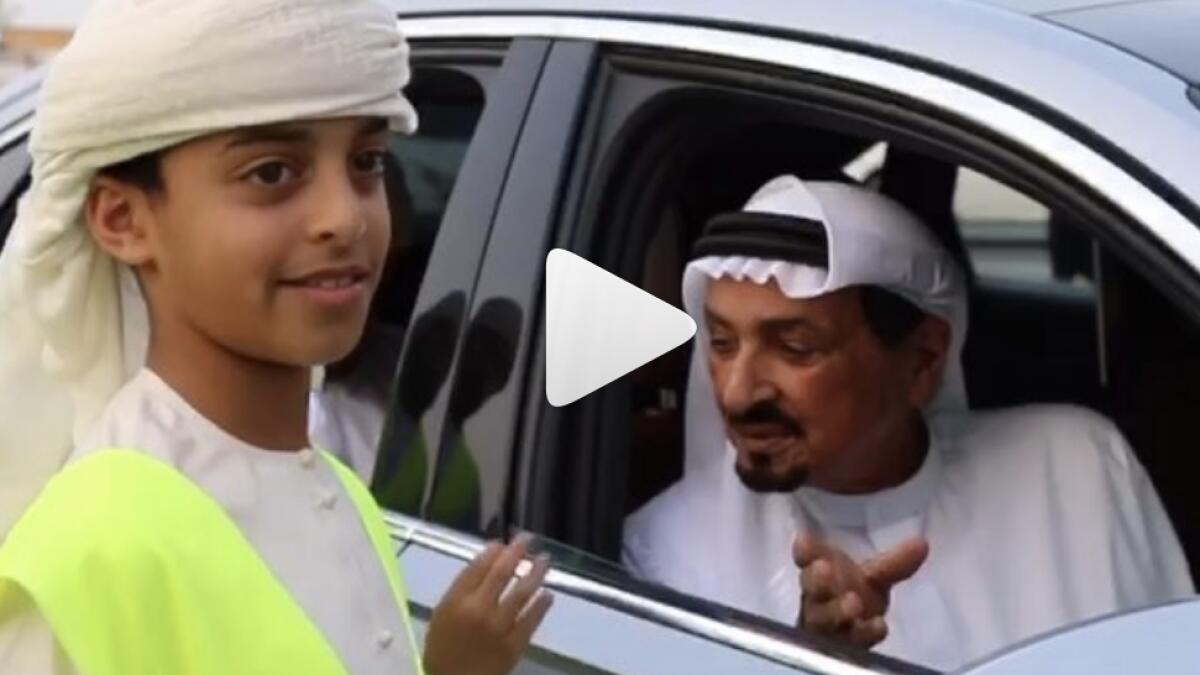 Video: UAE royals have Iftar on the road during Ramadan