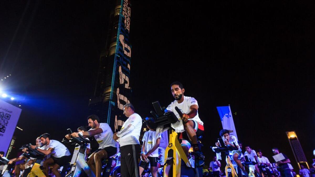 UAE cyclists make new world record