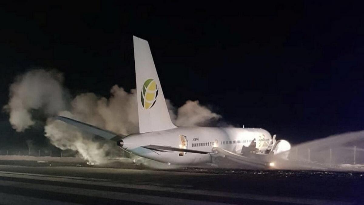 10 injured as Toronto-bound flight crash lands  