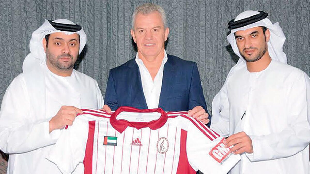 Aguirre appointed Al Wahda coach on one-year contract