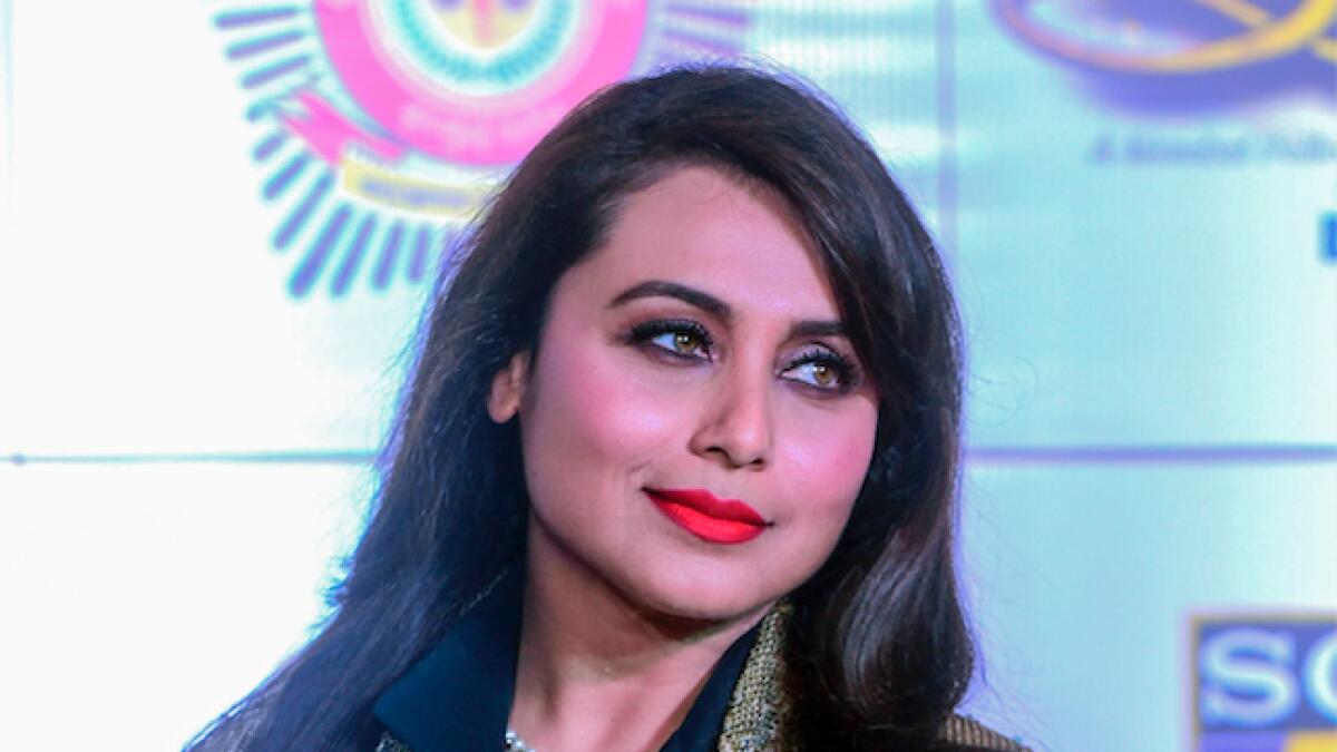 Rani Mukherjee's sequinned pantsuit is a few years too late but the diva glittered away