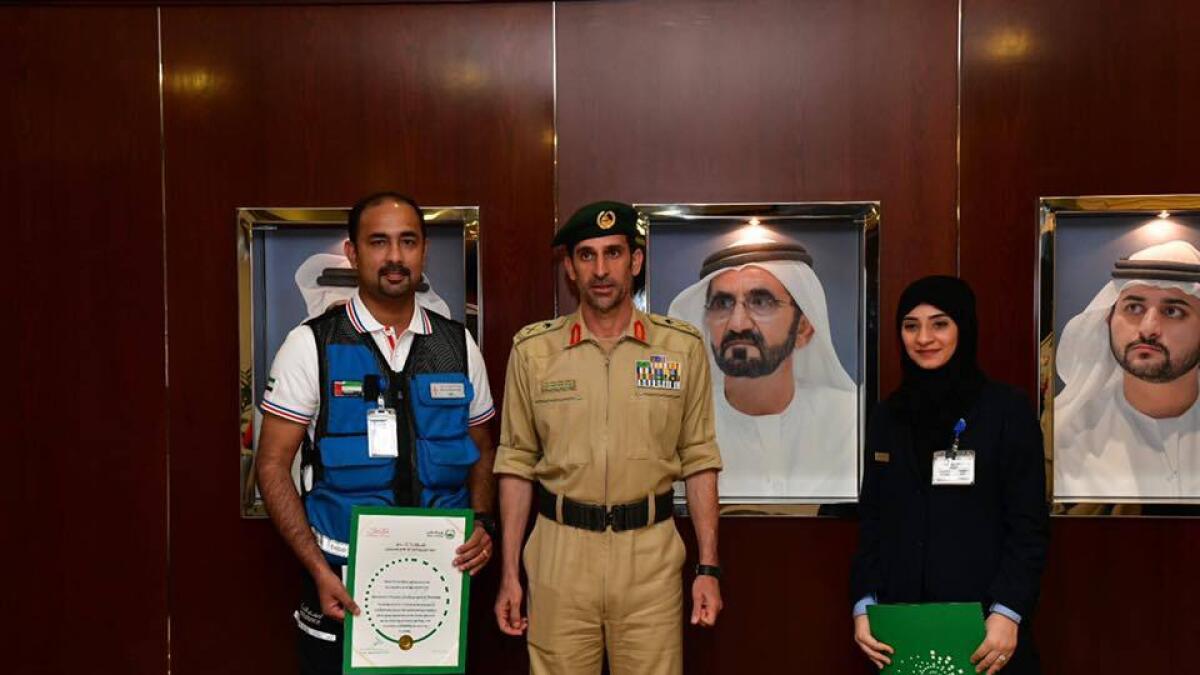 Dubai cop promoted for helping deliver baby at airport