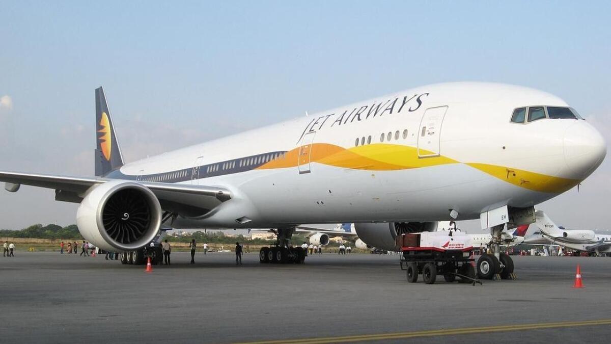 Mobile phone catches fire on Jet Airways flight