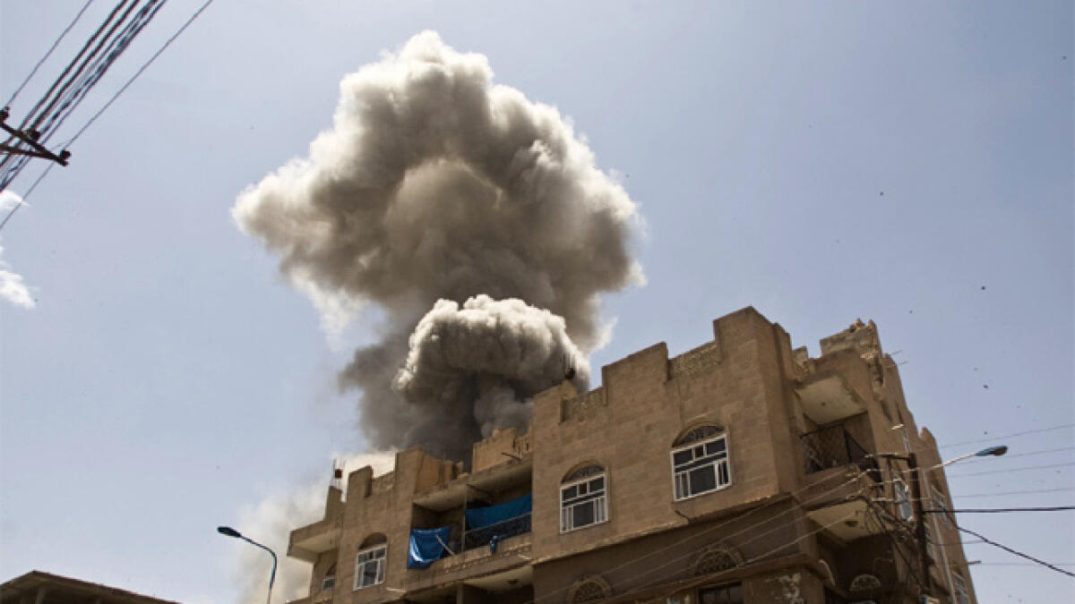Air strikes kill 15 in Yemen attacks-Houthi media