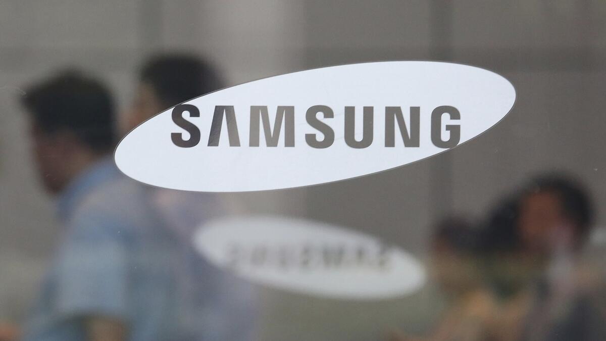 We dont slow phones with old batteries like Apple: Samsung