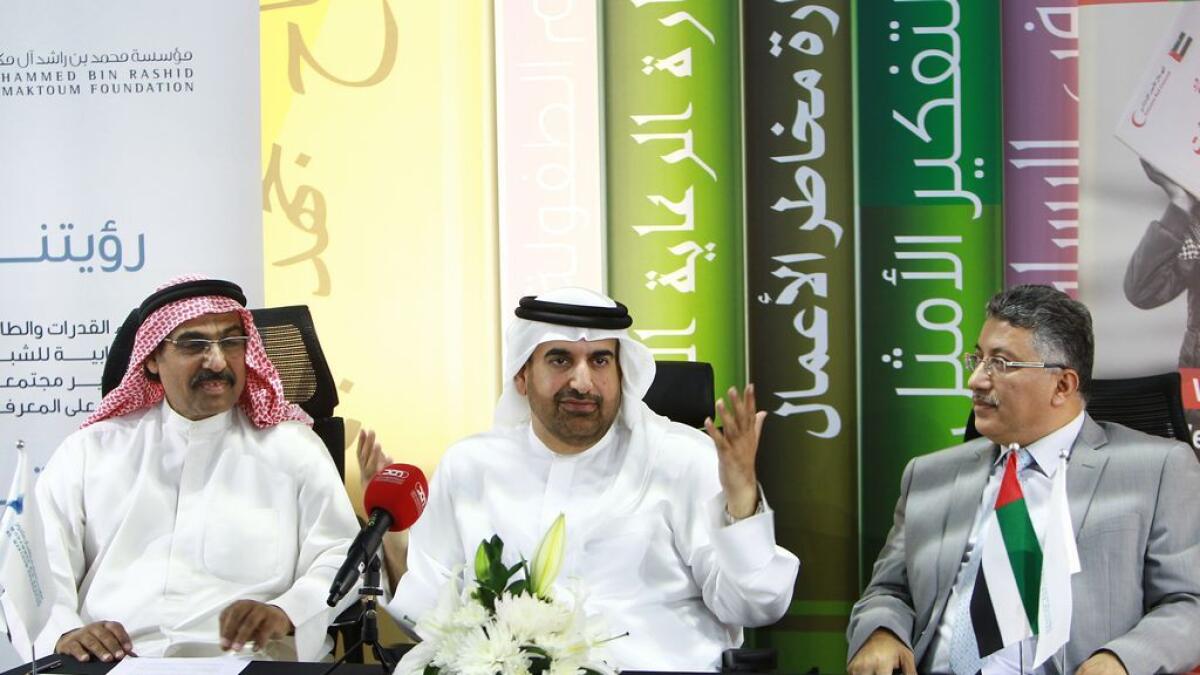 UAE to gift 100,000 books to Yemen, refugee camps 