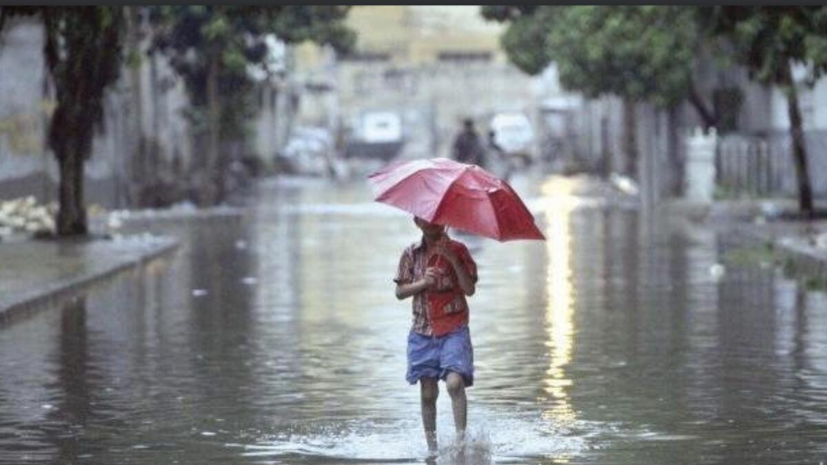 Pakistan issues flood alert as heavy rains expected