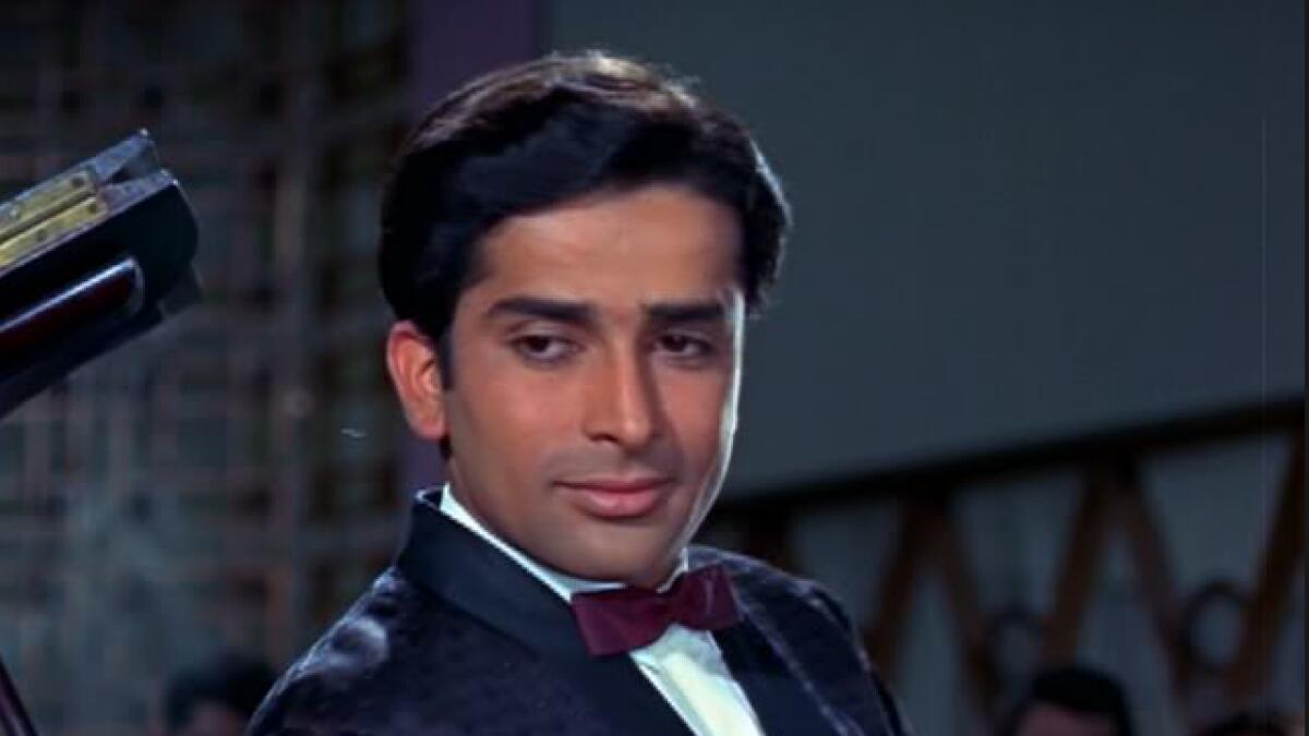 Remembering Shashi Kapoor: 10 timeless dialogues from his films 
