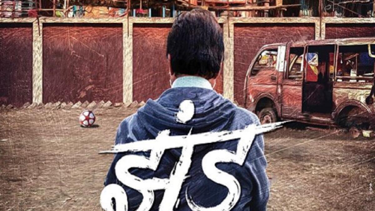 Directed by ‘Sairat’ maker Nagraj Manjule, ‘Jhund’ is reportedly based on the life of Vijay Barse, who is the founder of Slum Soccer. Big B plays the role of a professor who channelises the energy of street children to build a football team.