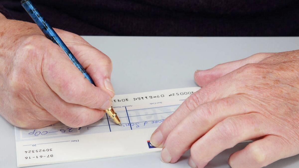 New rule for UAE banks for issuing cheque books