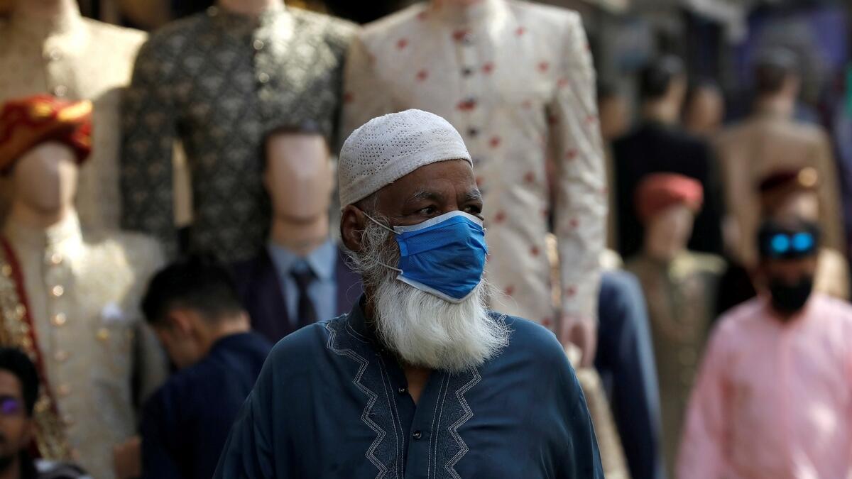pakistan, islamabad, imran khan, covid19, coronavirus, face masks